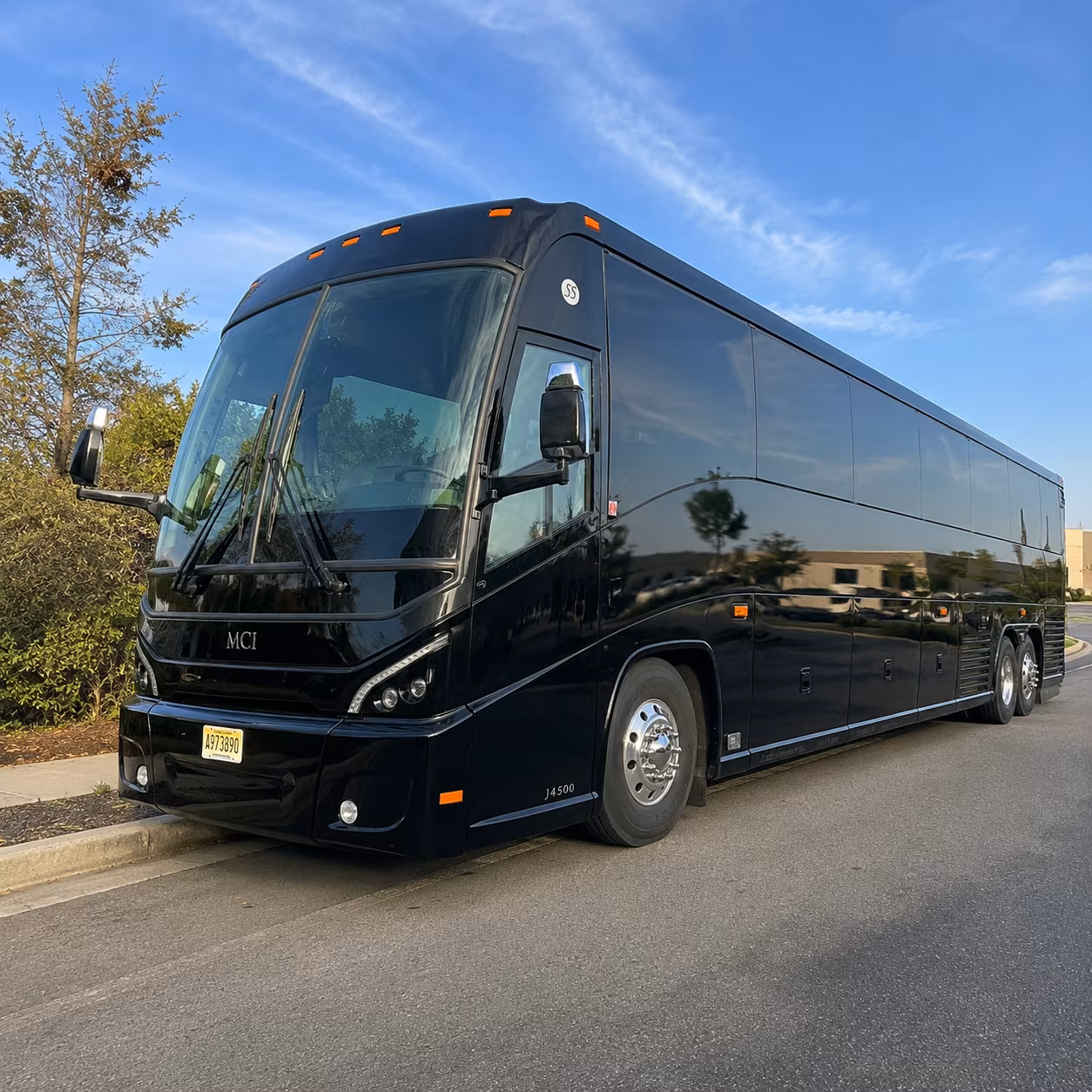 bus rentals for macon senior ministry and mobility accessible transportation