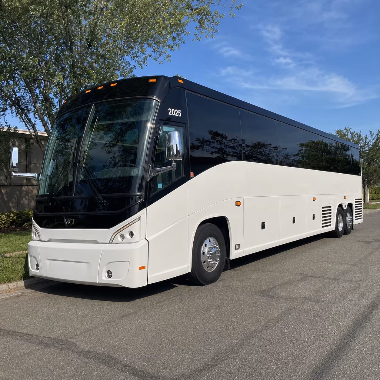 bus rentals for music fans traveling to macon from atlanta and middle georgia