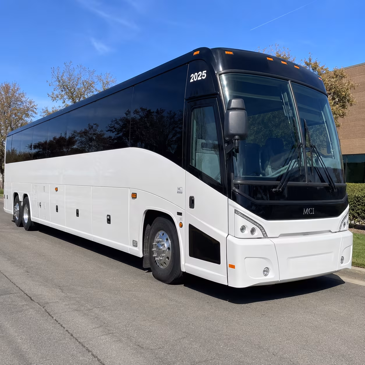 corporate and convention buses for macon business events