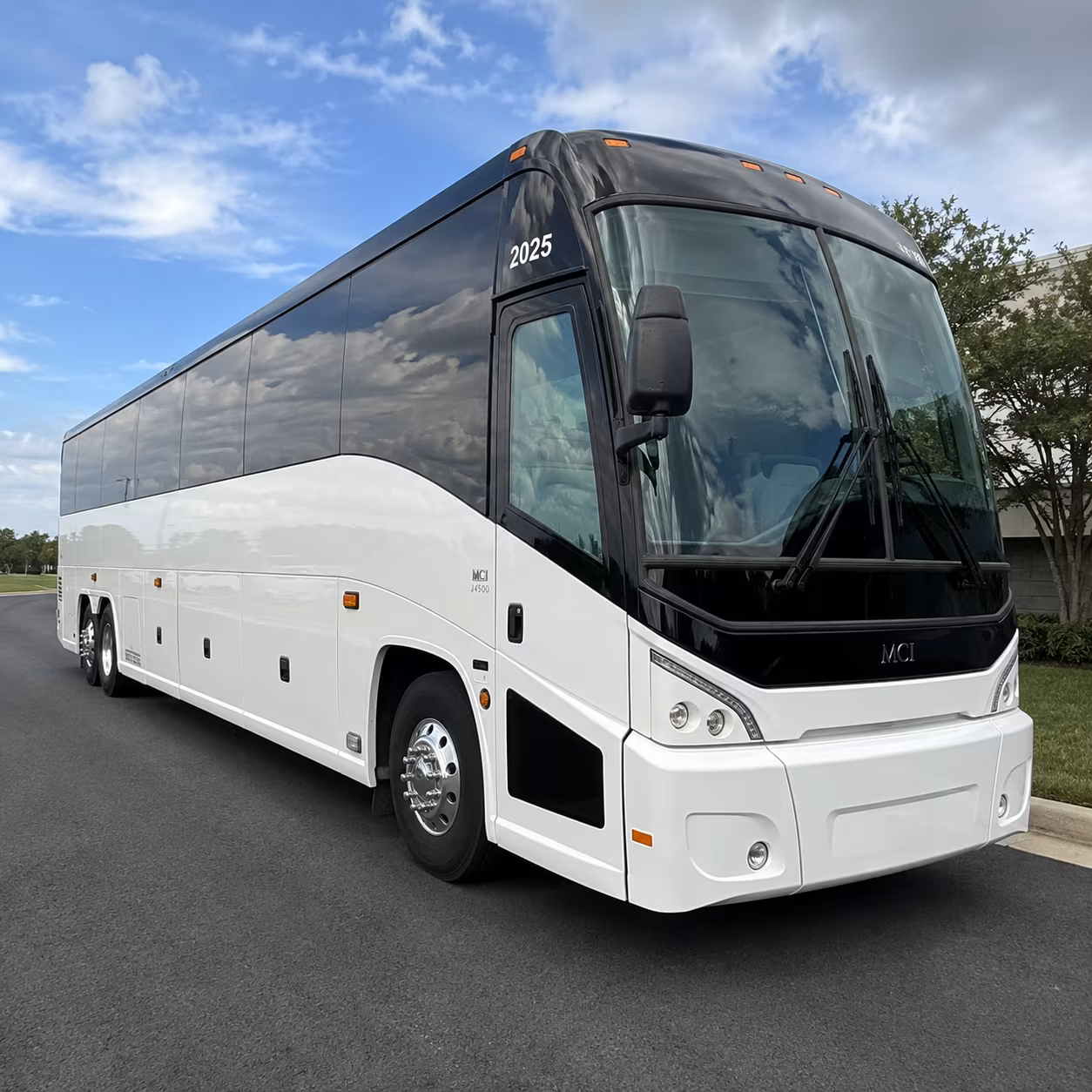 field trip and school event buses to macon s best educational destinations