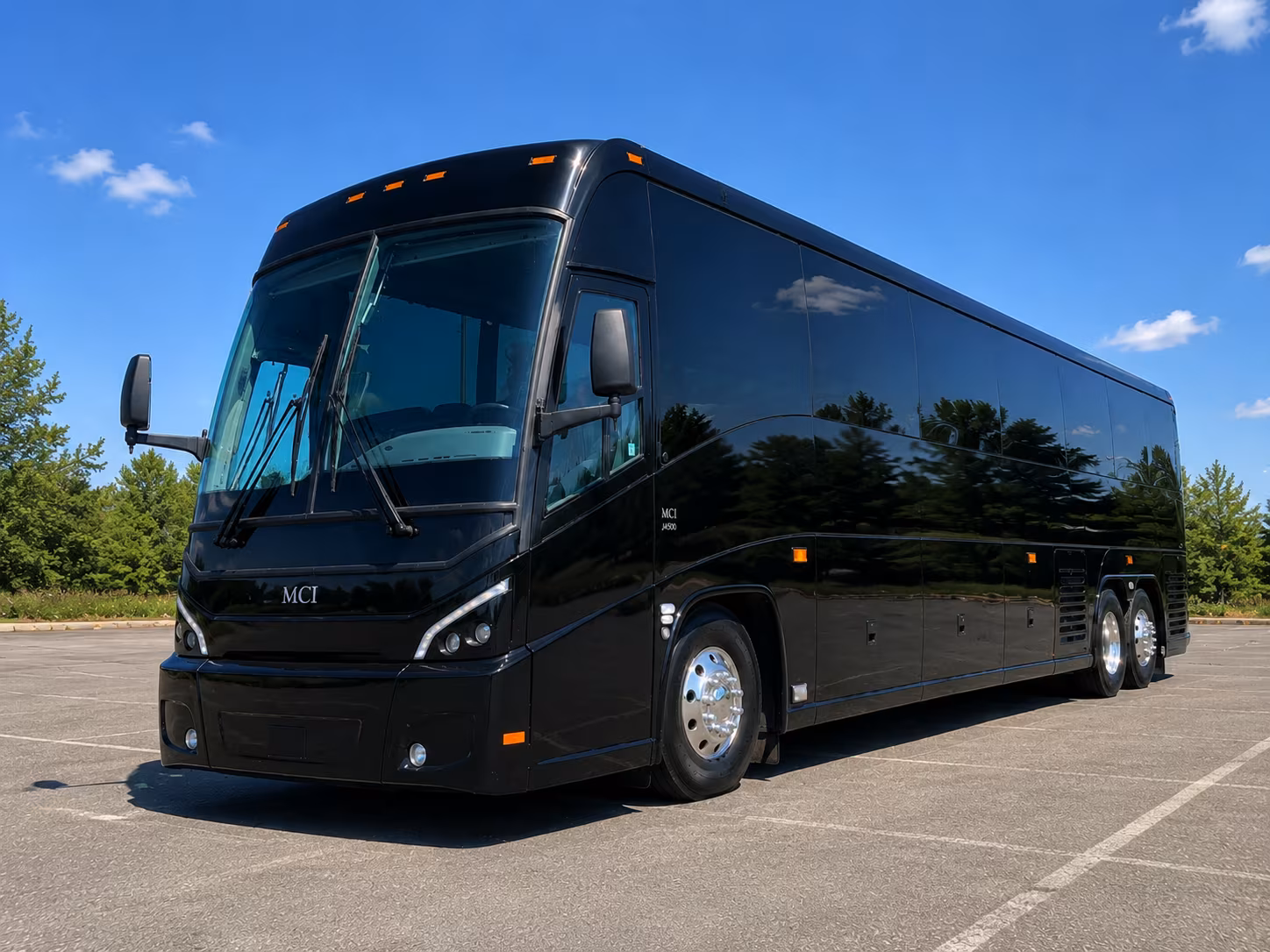 guest shuttle buses between macon hotels and your wedding venue