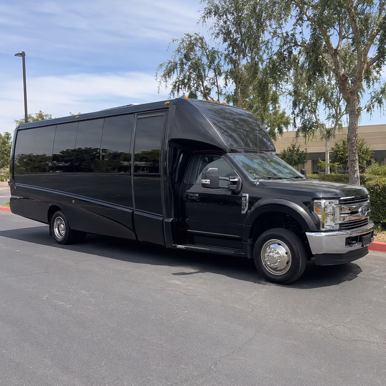 macons live music venues allman brothers capital world party bus